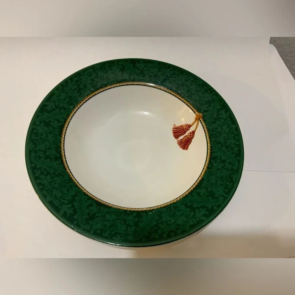 HALLMARK Home Collection Holiday Abundance By Sakura..Green salad Plate G20
